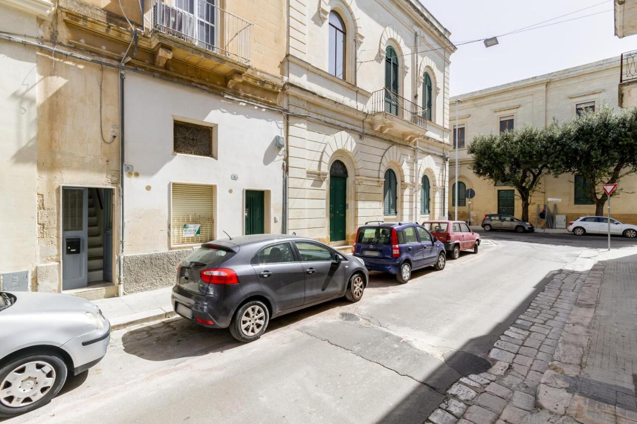 Lecce Center Charming Flat With Terrace 아파트 외부 사진